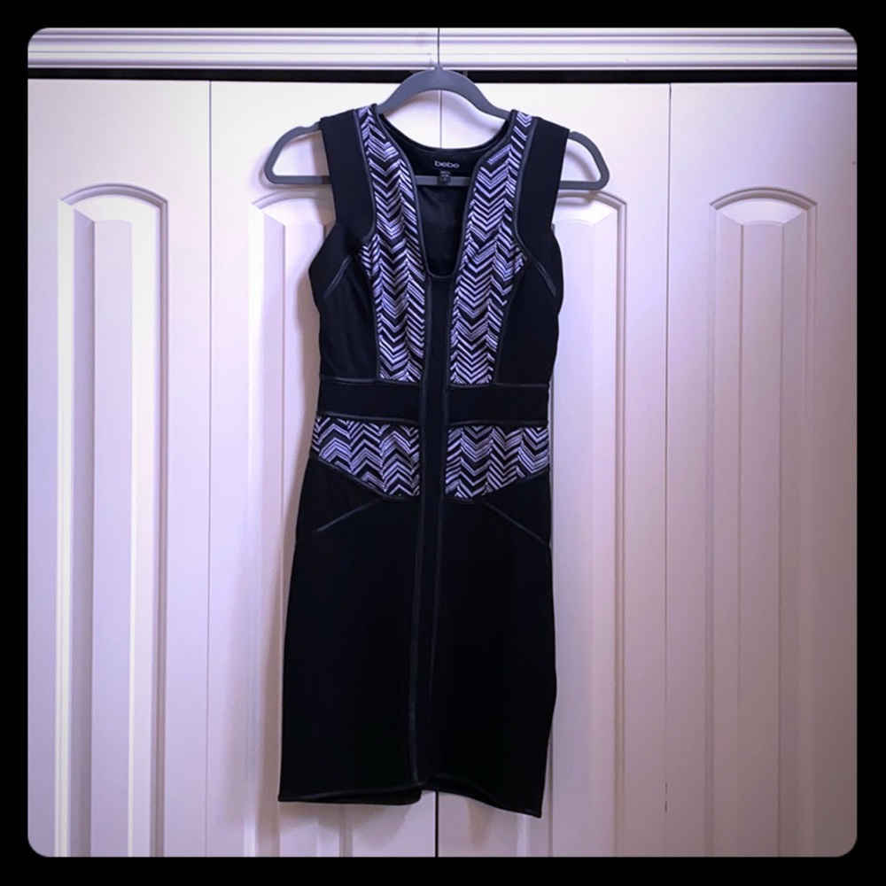 NWOT Bebe Bodycon dress